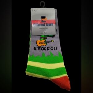 Men's Different Touch Green Novelty Socks Size 10-13